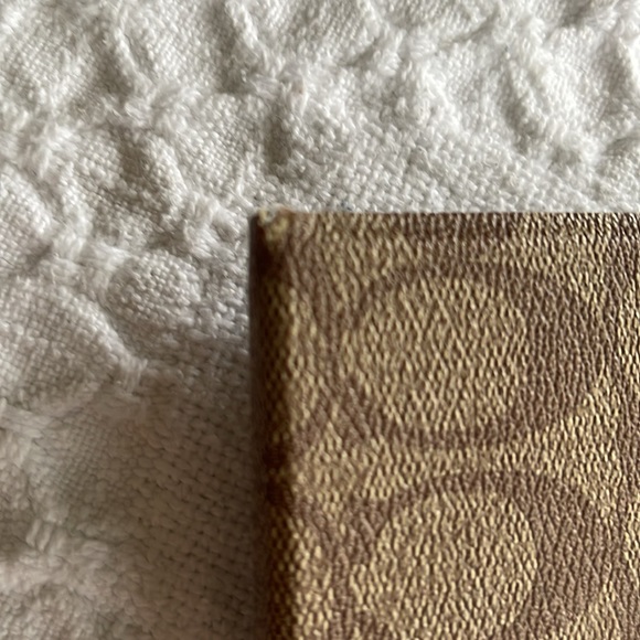 iPad cover NWT, designer look - Picture 5 of 5